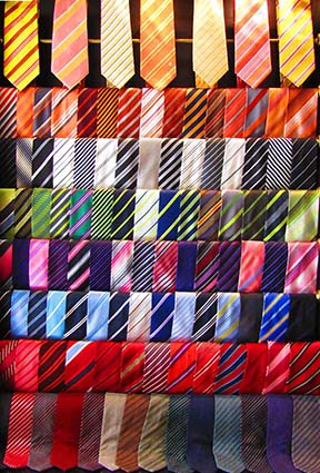 Pagoni Maison Des Cravates
